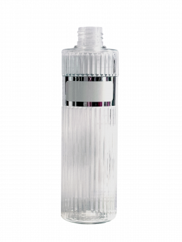 Leere 500ml PET Flasche klar.